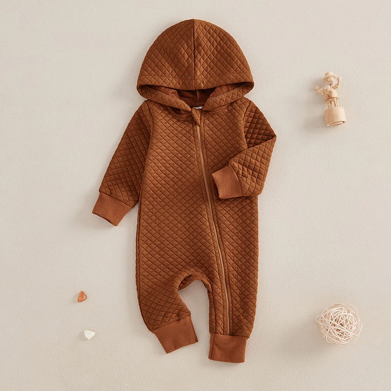 

Infant Unisex Hooded Outfits with Quilted Design and Zipper Closure Cozy Newborn Sleepwear for Boys and Girls