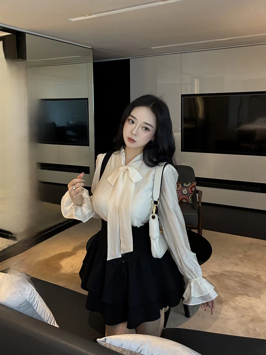 

Romantic Spring Micro Plump Knot Ribbon Top And Skirt Set Long Sve High Waist Spring Faion Women's Outfit Set