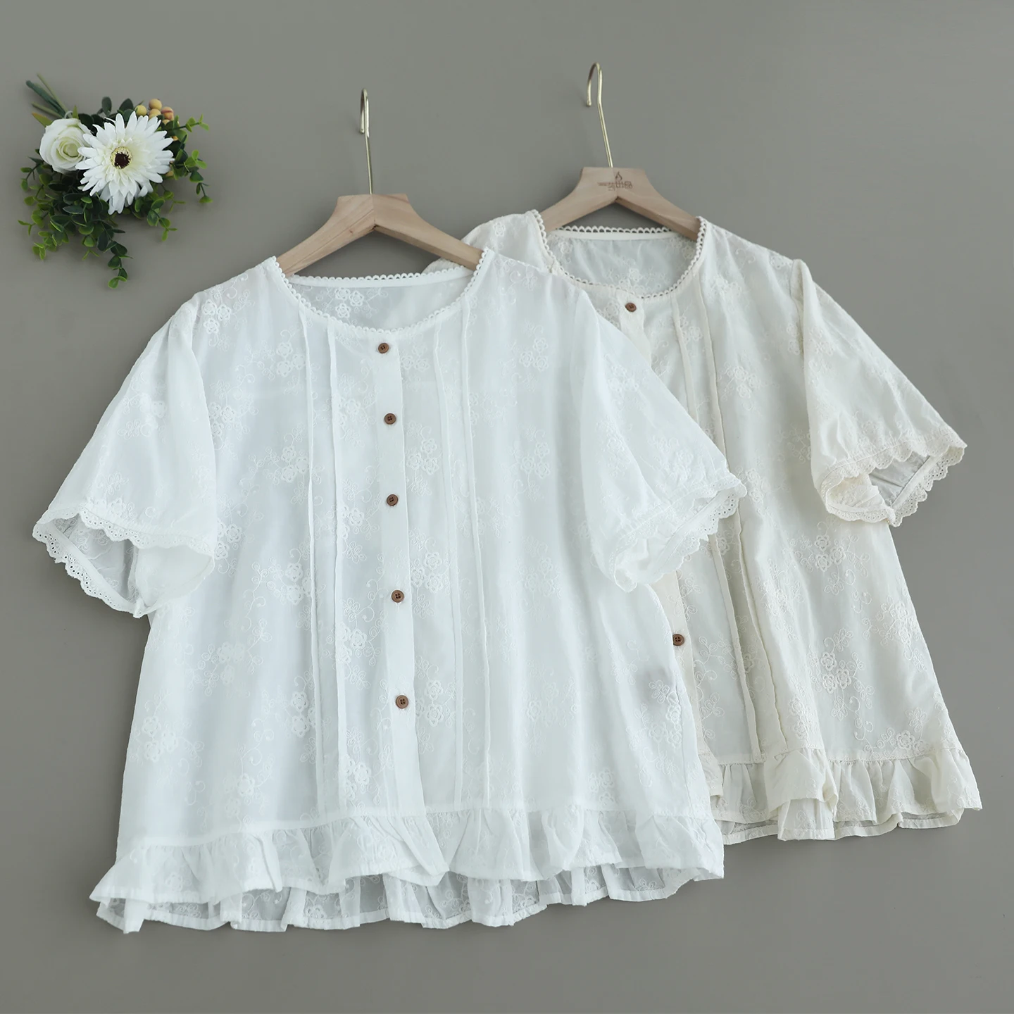 

Japanese Sweet Mori Girl Solid Color Embroidery Ruffles Shirts Women Summer Stand Collar Short Sleeve Casual Loose Blouse Tops