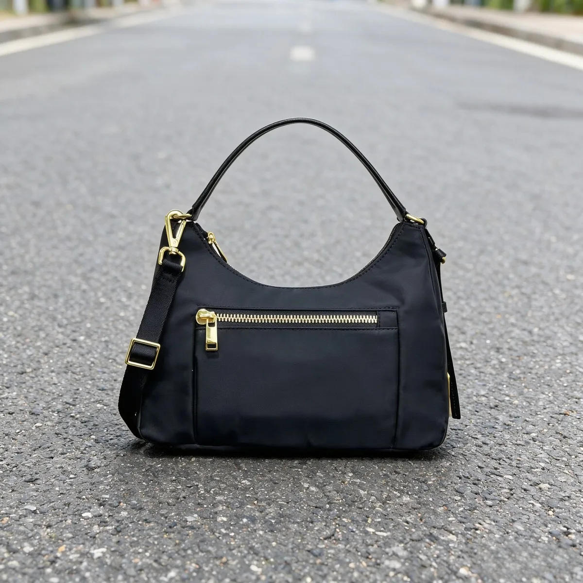 Women Fashion Crescent Crossbody Bag, New Lightweight Nylon Single Shoulder Commute Handbag