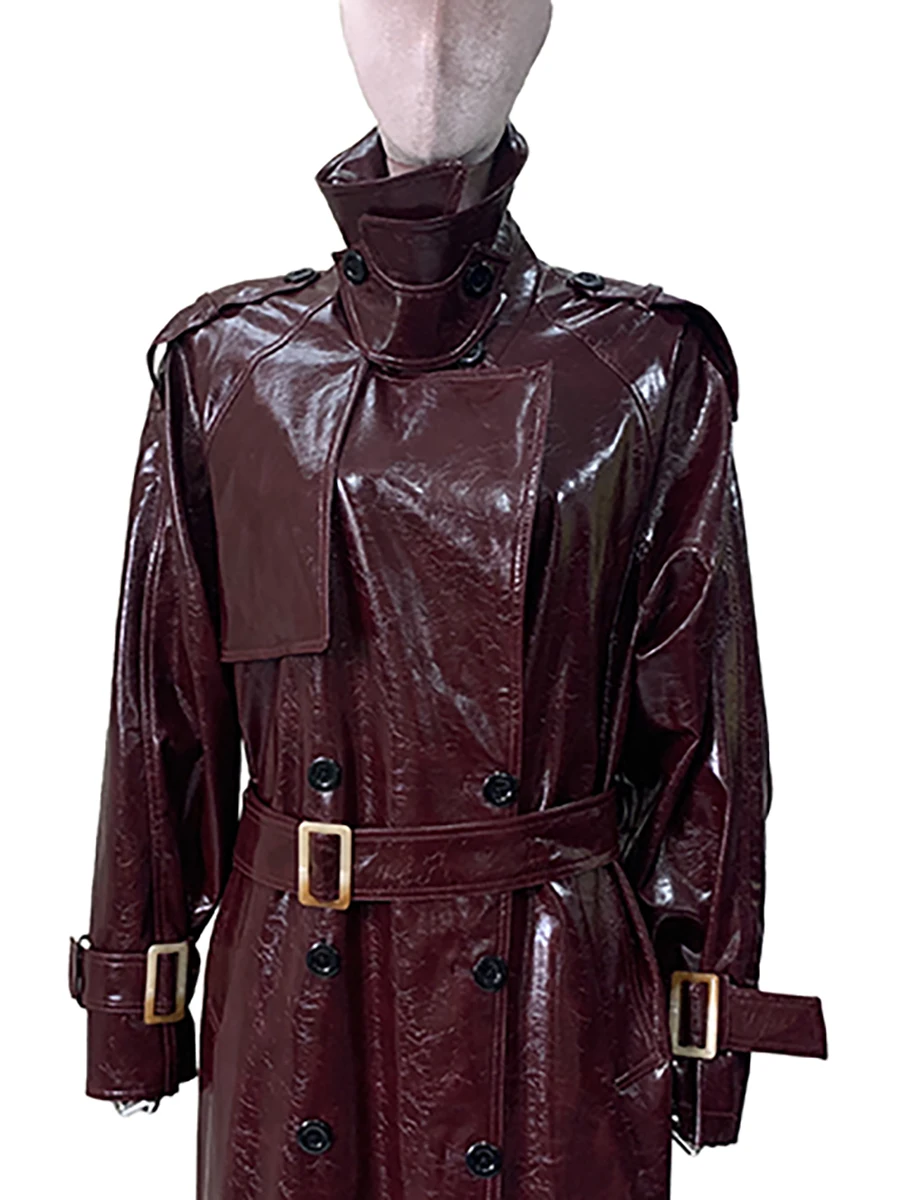 Trench lungo in ecopelle riflettente lucido autunnale per donna Cintura increspata Abiti eleganti di moda europea di design di lusso
