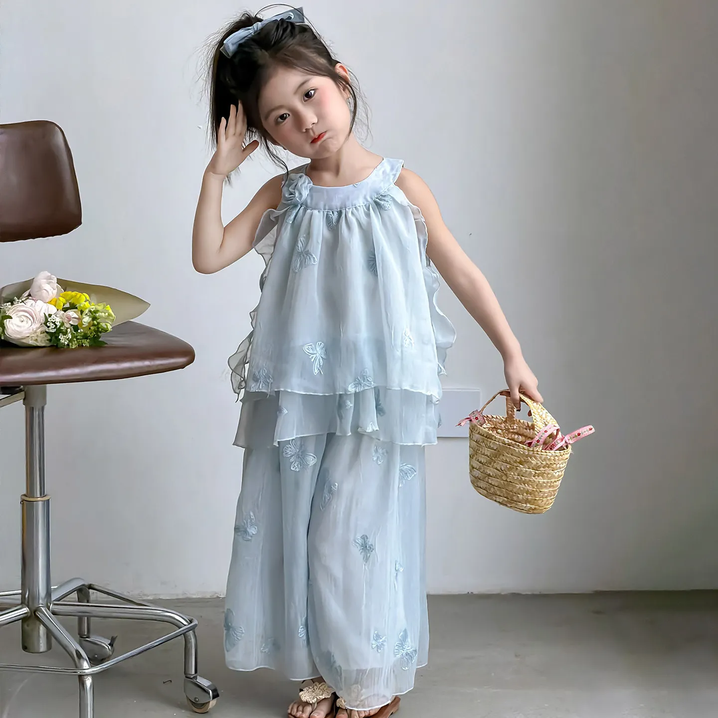 Girls Summer Set 2026 New Sleeveless Butterfly Two Piece Set Beautiful Neck Hanging Clothes for Little Girls Summer