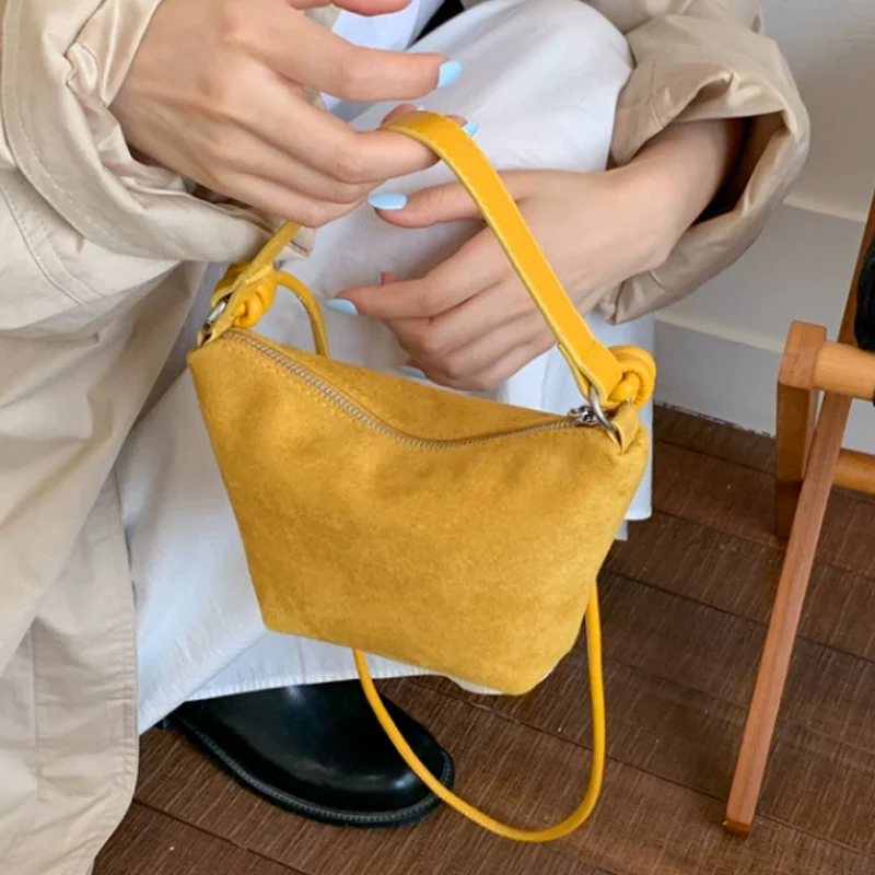 

Fashionable Trendy Suede Crossbody Bag Women's Shoulder Bag Underarm Bag Small Batch Design 2025 New Style Handbag