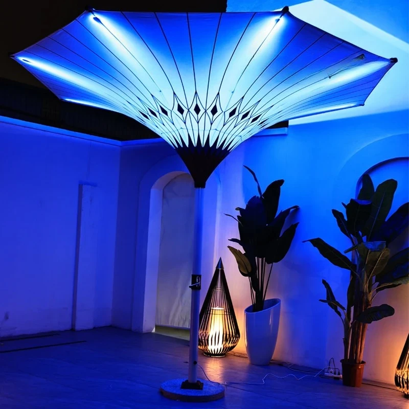 Outdoor shade Garden umbrella,  sun umbrella Outdoor hotel swimming pool Beach LED outdoor umbrella with light