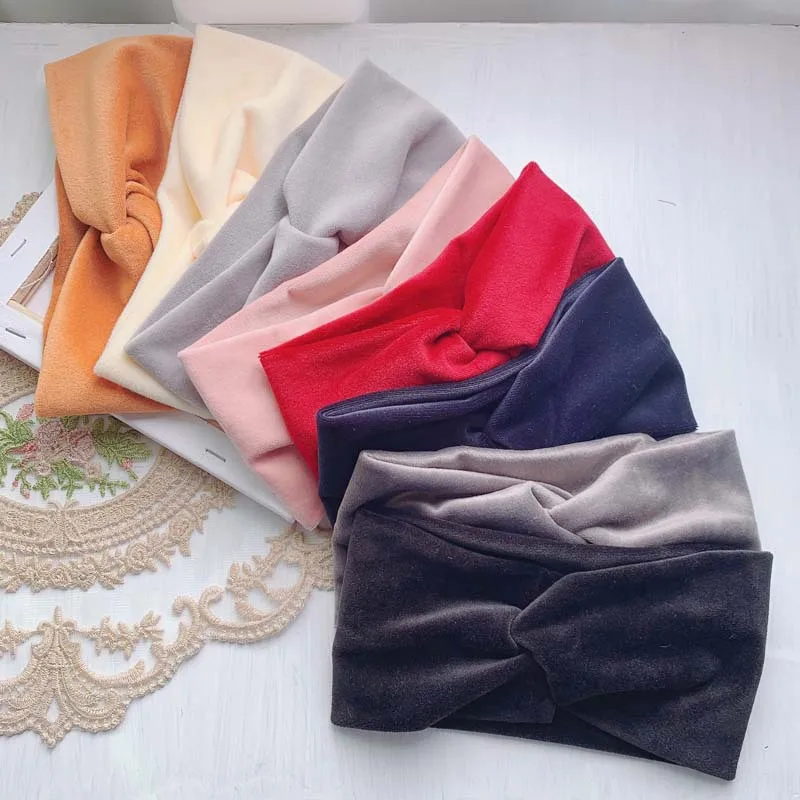 

Wide Velvet Headbands for Women Winter Warm Knotted Plush Turban Headwrap Soft Stretchable Hair Accessories