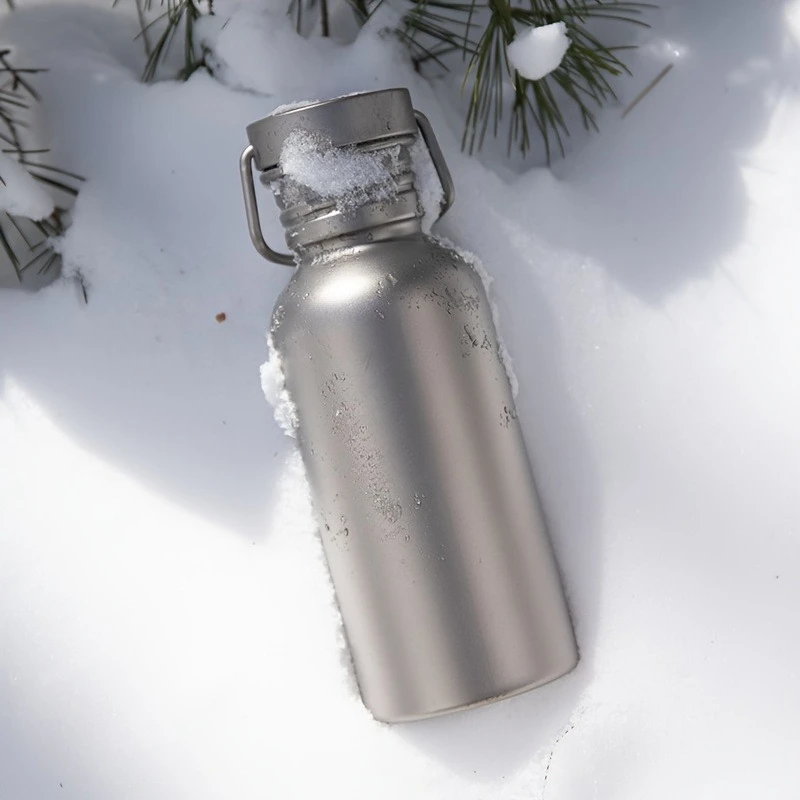 Titanium Water Bottle with Collapsible Curved Carrying Loop Ultra-light and Portable Water Cup Drinkware Outdoor Sports Supplies