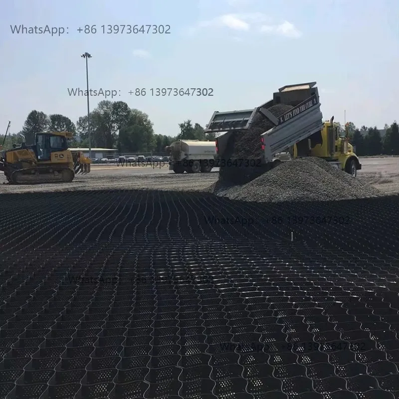 Prix des petits échantillons – Géocellules stabilisatrices de gravier en HDPE, prix fabricant, grilles de sol pour chemins agricoles et allées.