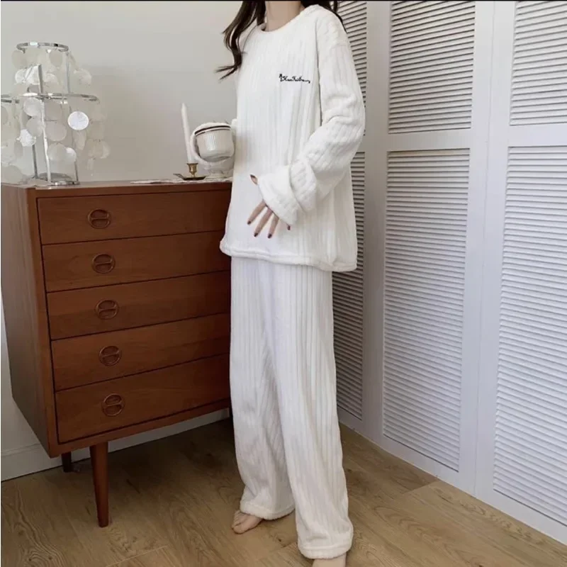 Solid round neck simple coral fleece pajamas for women winter warm velvet casual loose pullover + long pants 2pcs Pajama sets