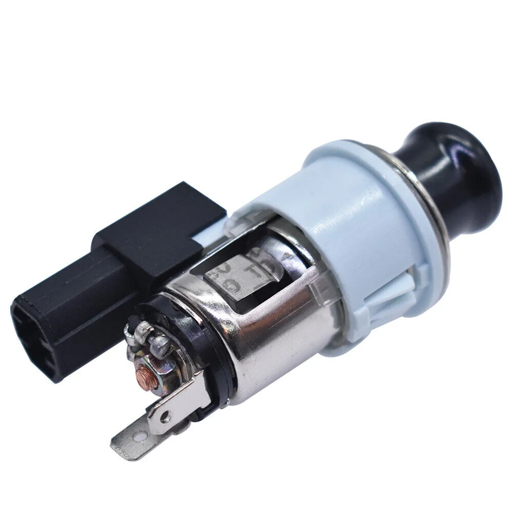 Cigare Assembly Socket Designed for Various For Toyota Vehicles Including RAV4 & Voltage 12V Part Number 8550012240