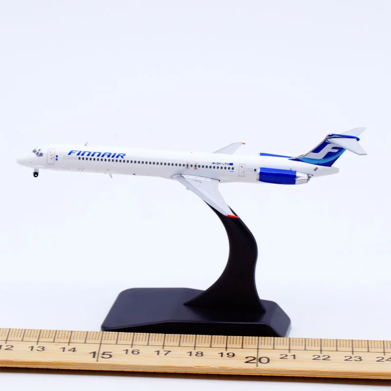 XX40103 Alloy Collectible Plane Gift JC Wings 1:400 Finnair MCDONNELL Douglas MD-83 Diecast Aircraft Jet Model OH-LPH With Stand