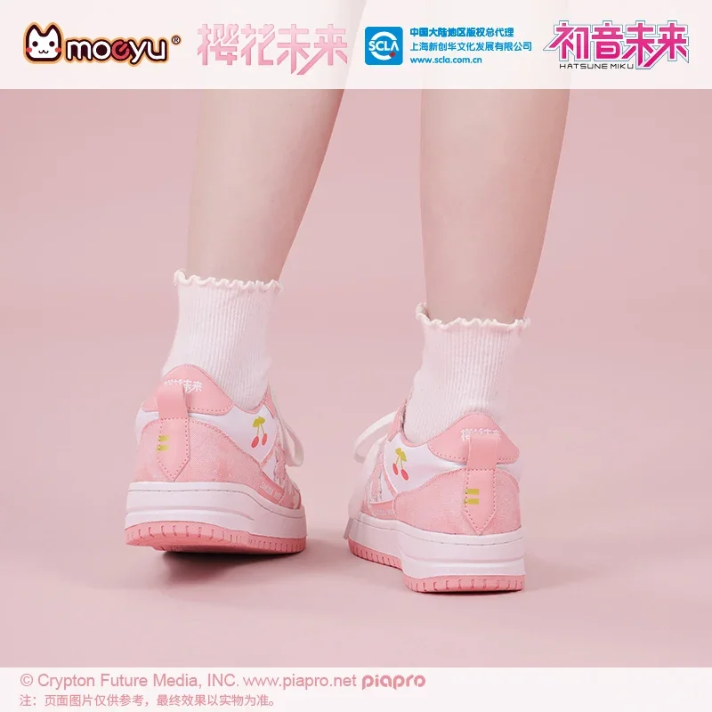 Zapatos originales Moeyu Sakura Miku para mujer y hombre, zapatos de Anime, zapatos planos de lona con cordones informales para mujer, zapatillas Vocaloid Hatstune 2023