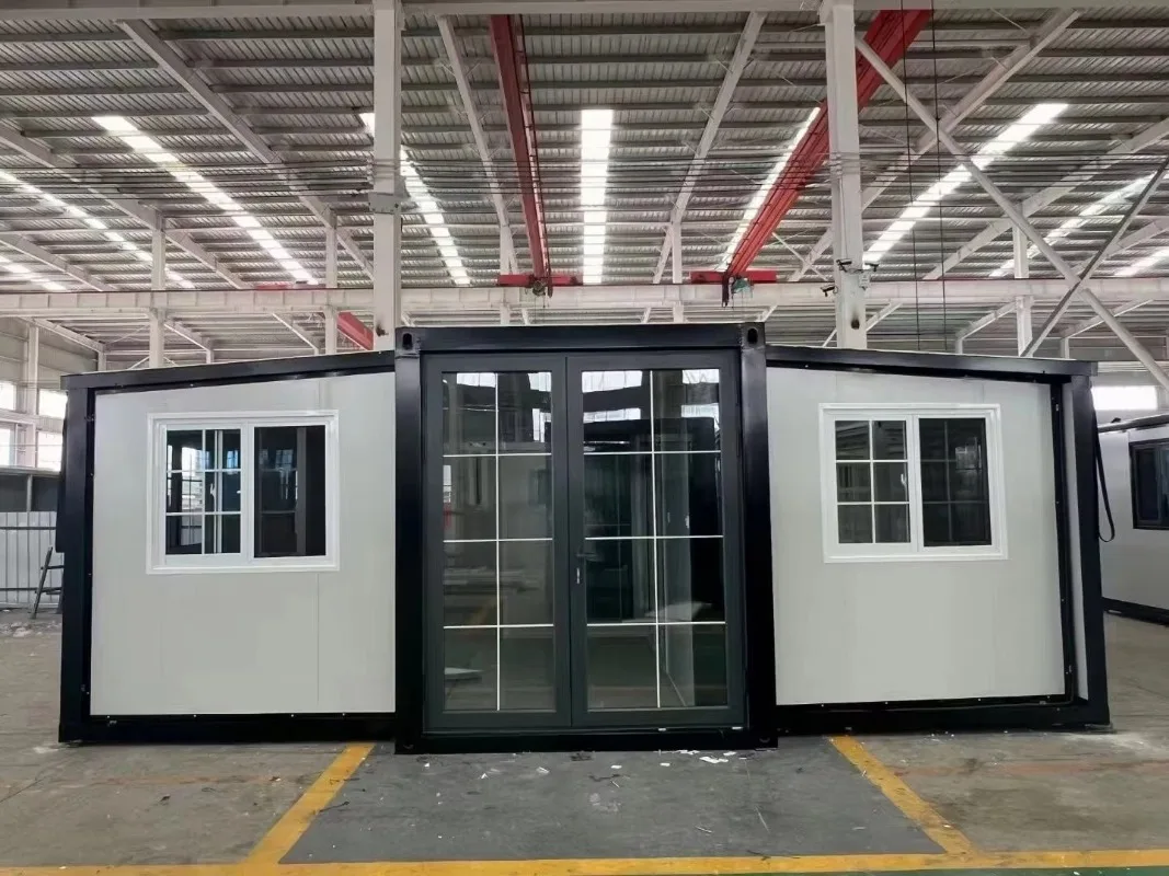 Upgraded Seal Foldable Container House High Quality Rubber Leak Proof Design Prefab Home Long Term Outdoor Use Rain Snow Weather