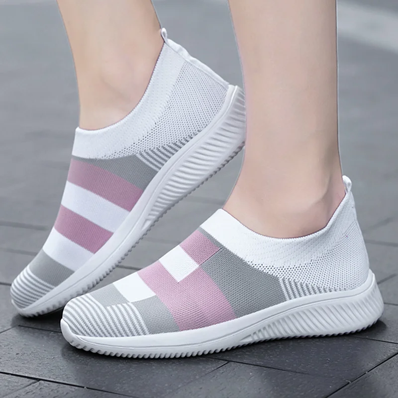 Women Sneakers Mixed Color Sports Shoes Women Breathable Casual Sneaker Sport Women Tennis Slip On Casual Shoes Zapatillas Mujer