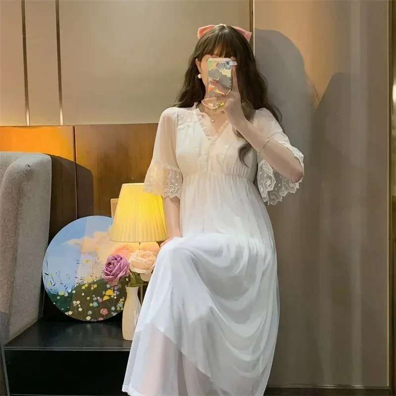 Nightdress Female Summer Bath Lace Retro Princess Nightwear Loose Palace Robe Home White Dress Long Sleepwear Style Nightgown