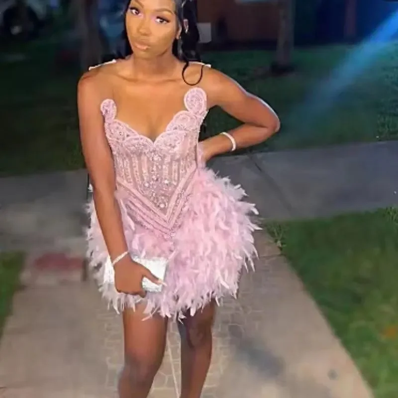

Short Mini Glitter Diamonds Feather Prom Dresses Black Girls Beaded Crystal Rhinestones Birthday Party Cocktail Dress Customized