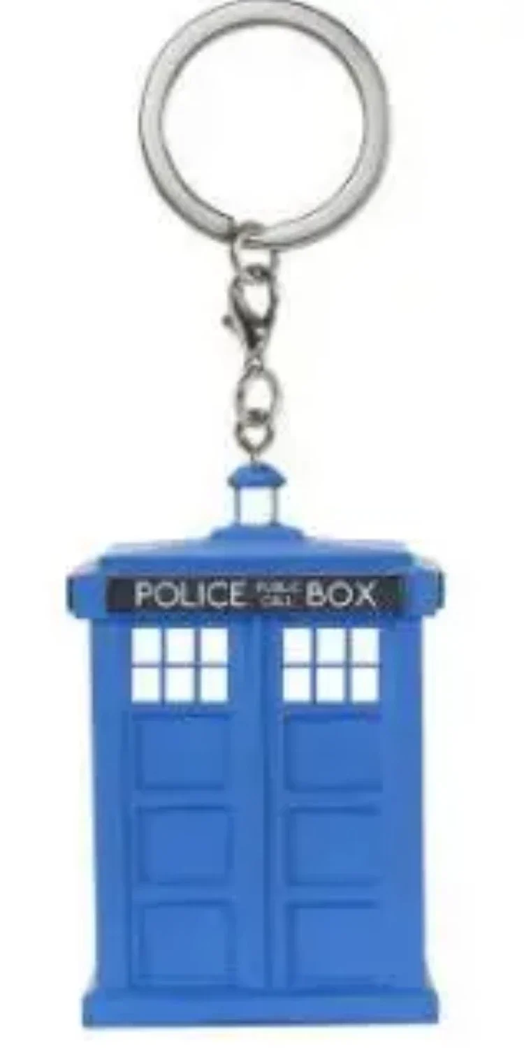 Random One Keyring Doctor Who Tardis Eleventh Doctor Twelfth Tenth Pop Pocket Keychains Vinyl Action Figure Toys