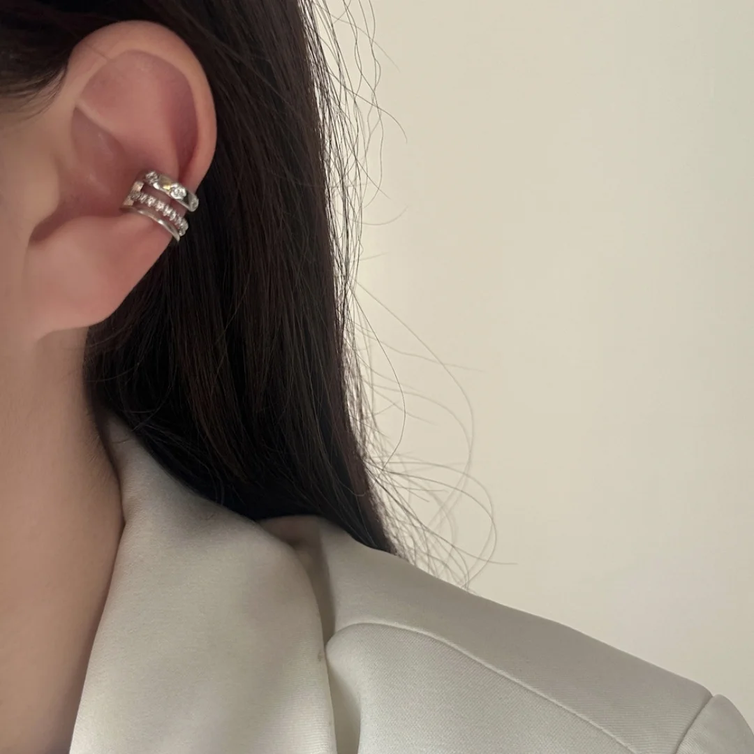 

DUTRIEUX Fashion Korean Zircon Multi-layer Round Clip Earrings Women and Men Trendy Ear Decorations Jewelry Accessorios Gifts