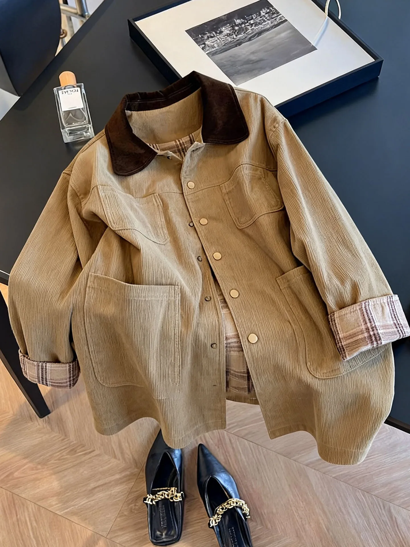 

Женская ветровка с воротником контрастного цвета, весенне-осенняя повседневная свободная посадка на верхнюю пуговицу