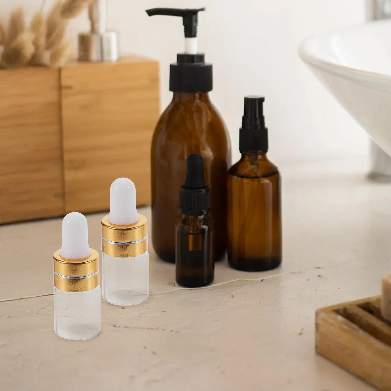 

50Pcs Small Glass Dropper Bottle Transparent Durable Refillable Essential Oil Bottle Travel Subpackaging Use Small Glass Bottles