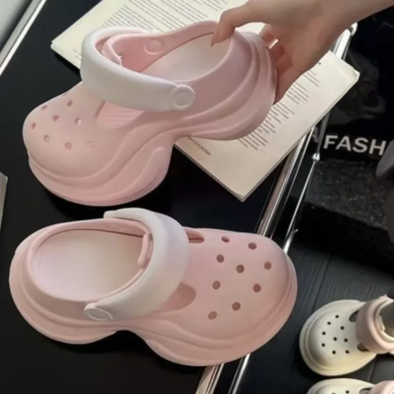 

Тапочки Baotou дышащие, легкие и универсальные новые уличные женские сандалии и тапочки, увеличивающие рост на толстой подошве.