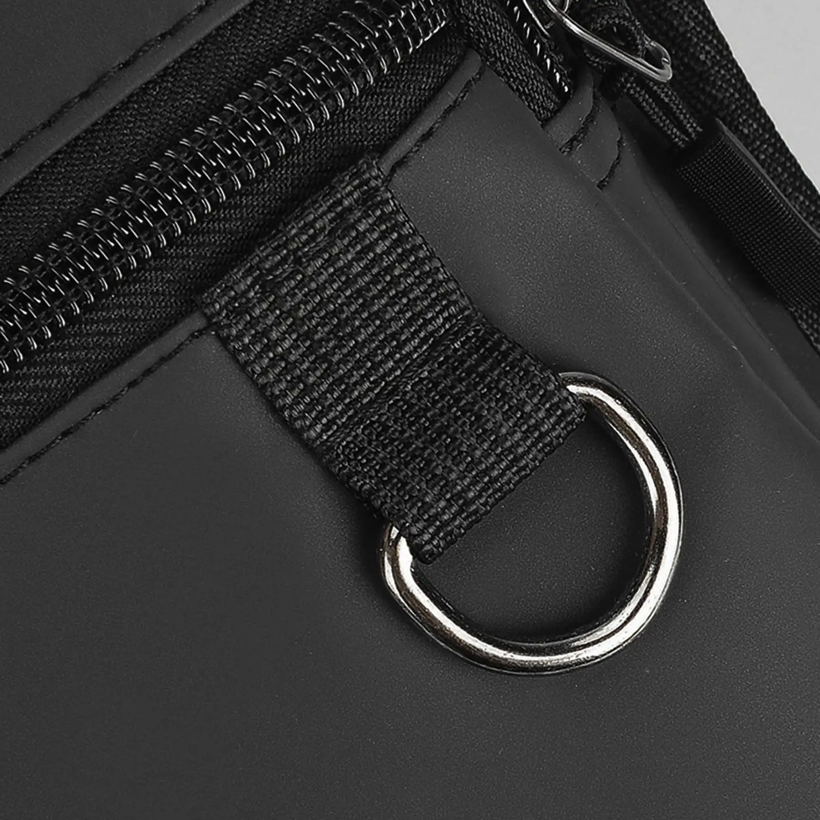 Outdoor Adventure Thigh Bag - and Versatile Waist Pack for Travel and Hiking