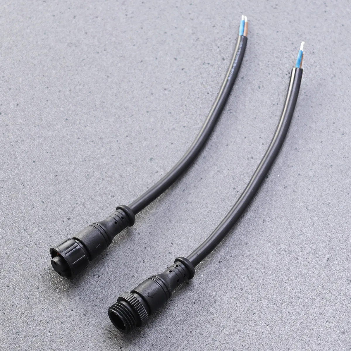 2Pcs M15 Waterproof Plug Connector Copper Core PVC Insulated for Outdoor String Lights Solar Panel Garden Patio Lighting Heat