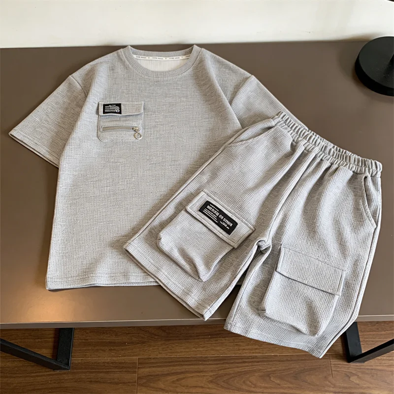 Summer Boy Sets Kid…