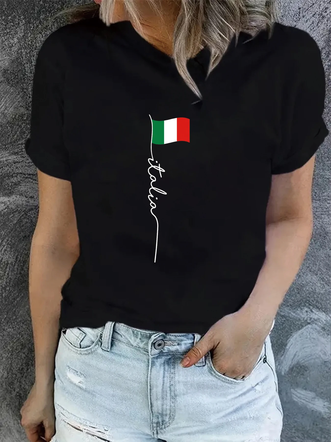 Italian flag print creative design women's T-shirt top summer round neck short sleeved fashionable graphic t shirt