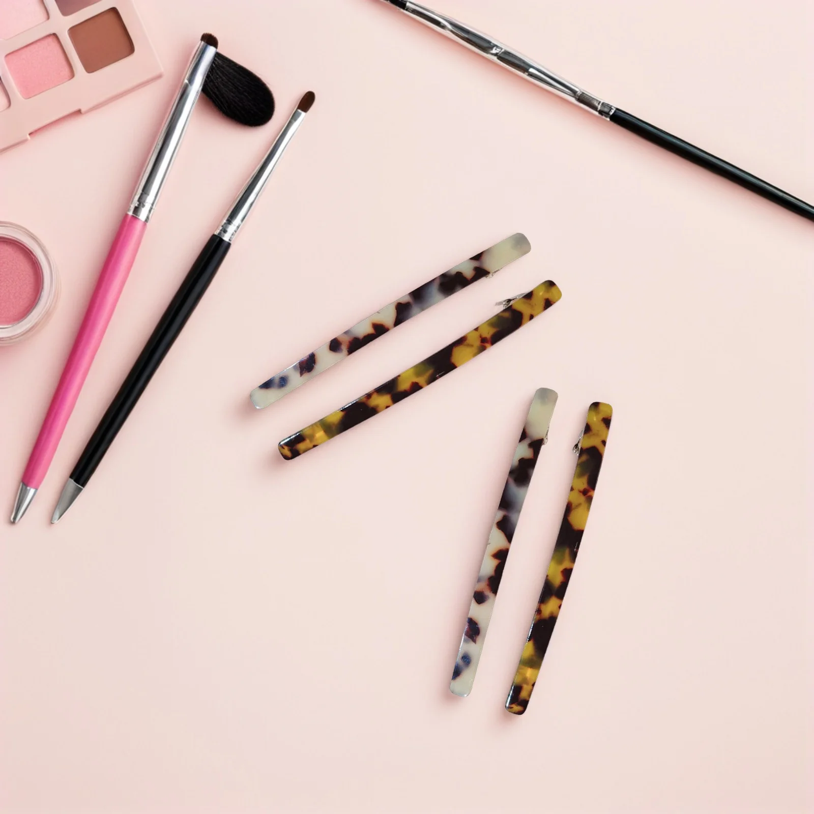 

4pcs Girls Bobby Pin Simple Hair Clip Decorative Hairpin Stylish Lightweight Anti-Slipping Hair Accessories For Parties Daily