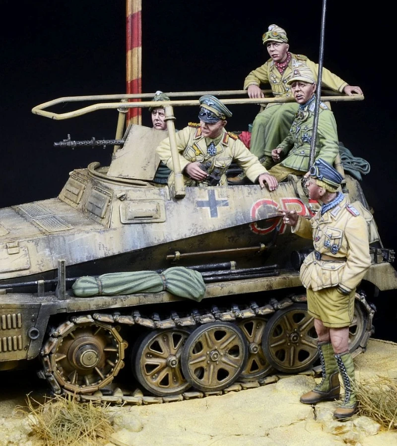 1/35 Scale Die-Cast Resin Figure Model Kit Nord Africa 1941-42 Armored Vehicle Crew 5 Figures (No Vehicle) Unassembled Unpainted