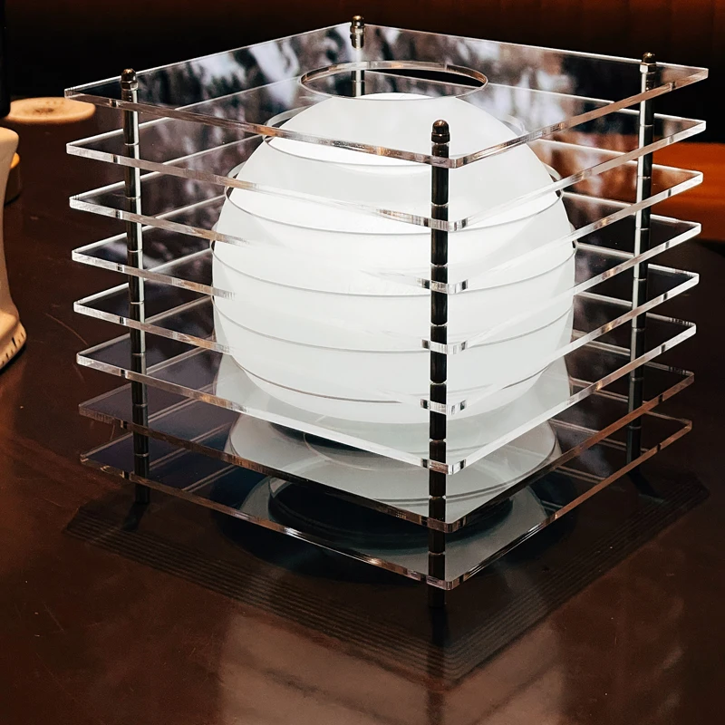 مصباح مكتبي فني من الأكريليك RGB قابل لإعادة الشحن مع تصميم عصري للمكتب، ديكور غرفة المعيشة