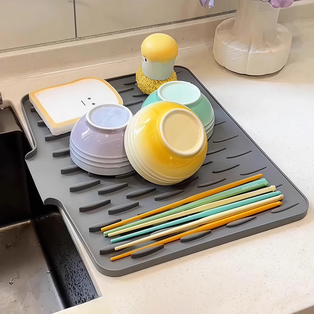 1pc Silicone Drain Mat for Sink Kitchen Fruit and Vegetable Dish Draining Drying Mat Household Countertop Heat Insulation Mat