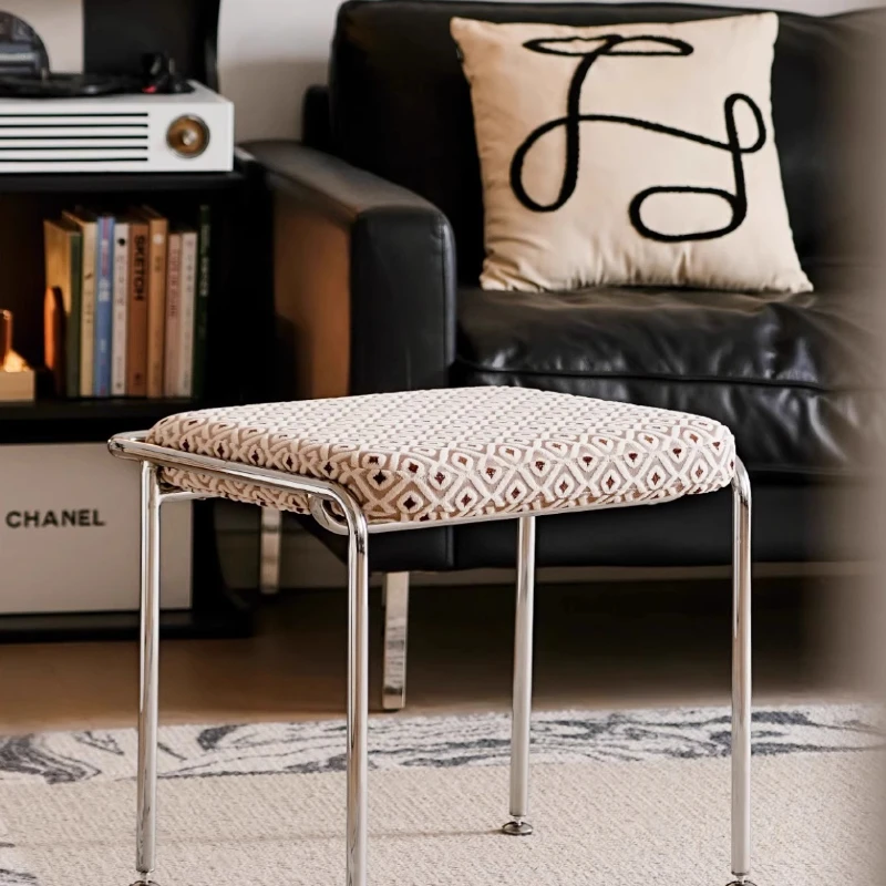 

Nordic Wrought Iron Upholstered Dinner Stool Modern Simple Comfortable Durable Esthetisch En Duurzaam Dining Room Furniture