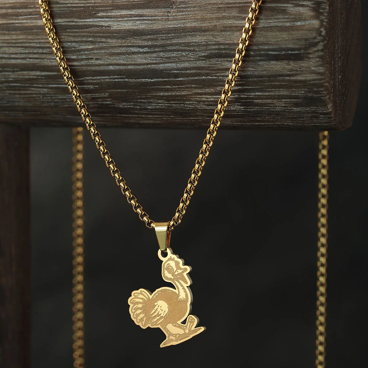 CHENGXUN Stainless Steel Rooster Pendant Necklace for Women Men Simple Jewelry Birthday Party Gifts
