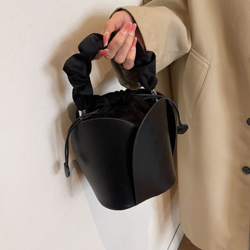 Petal Bag Fashionable Bucket Women's One Shoulder Crossbody Exquisite Handbag For Woman High-Quality Messenger Versatile Luxury