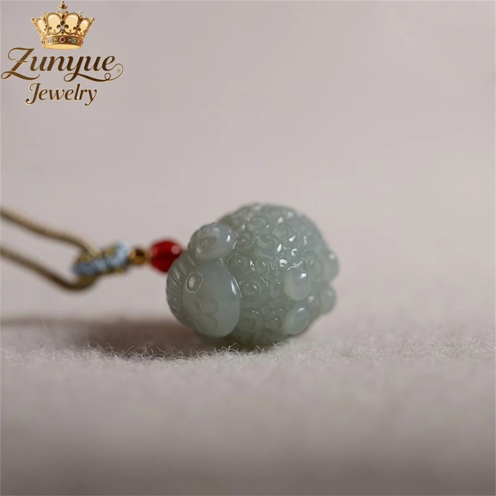 High-End Natural Hetian Jade Little Sheep Pendant Luxury Quality Jewelry Fashion Jewelry Exquisite Elegant Popular Charms Gift