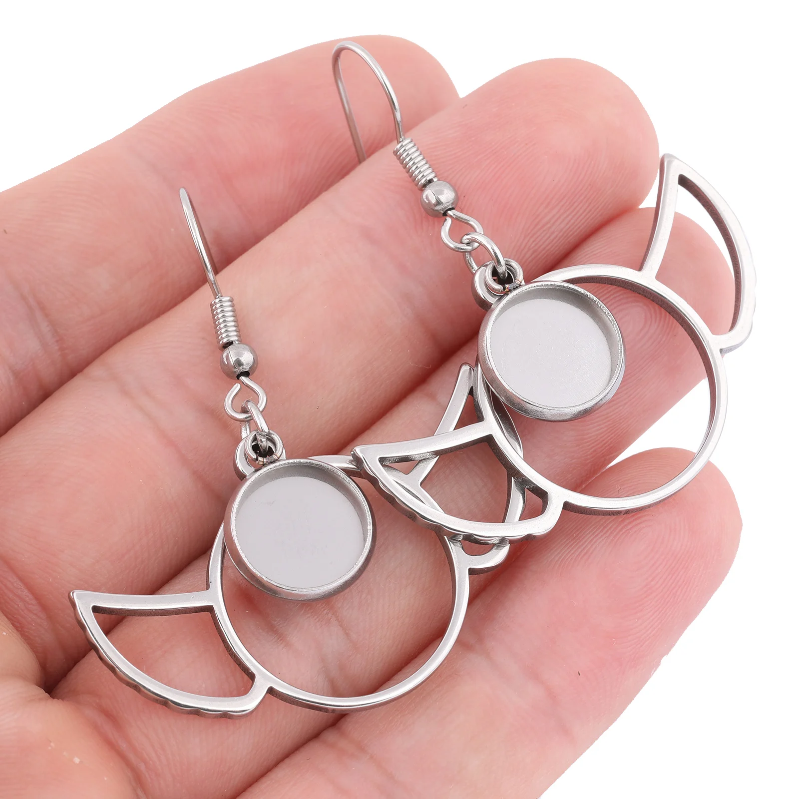 

10pcs Stainless Steel Angle Wing Charm Earring Base Blanks Fit 10mm Cabochon Earring Bezel Setting Trays Diy Hooks Findings