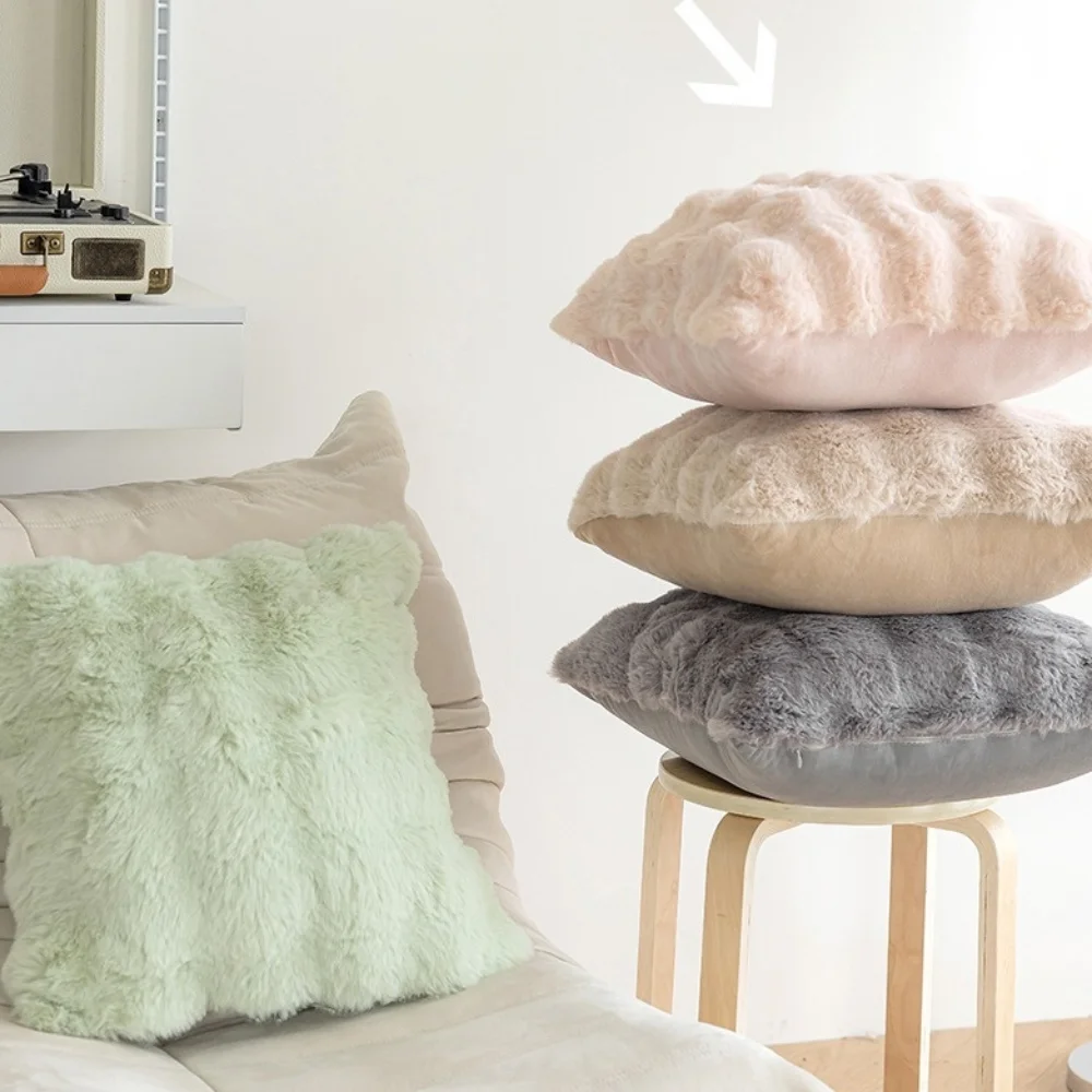 Sarung Bantal Bulu Kelinci Imi - Pillow Cover 20X20 ulasan dan harga