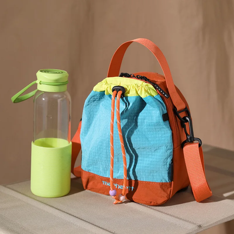 Lightweight nylon fabric receive aslant kettle package color stitching sports men and women's single shoulder bag