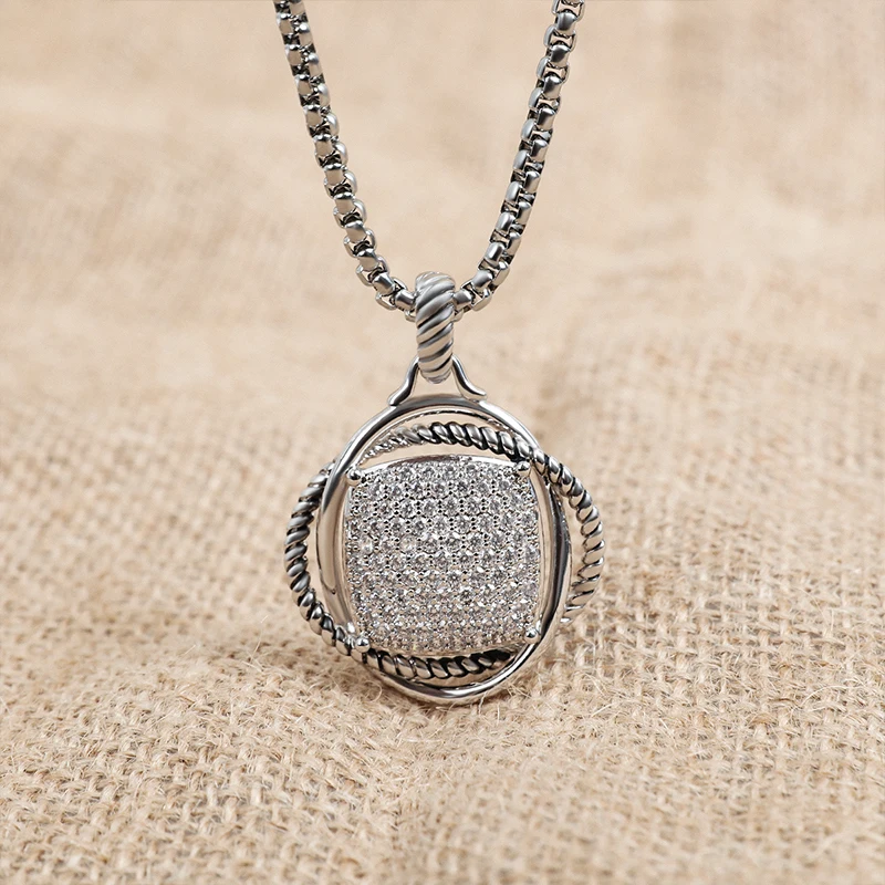 

David 30 * 40mm circular buckle design pendant with fashionable white cubic zirconia personalized necklace for men and women