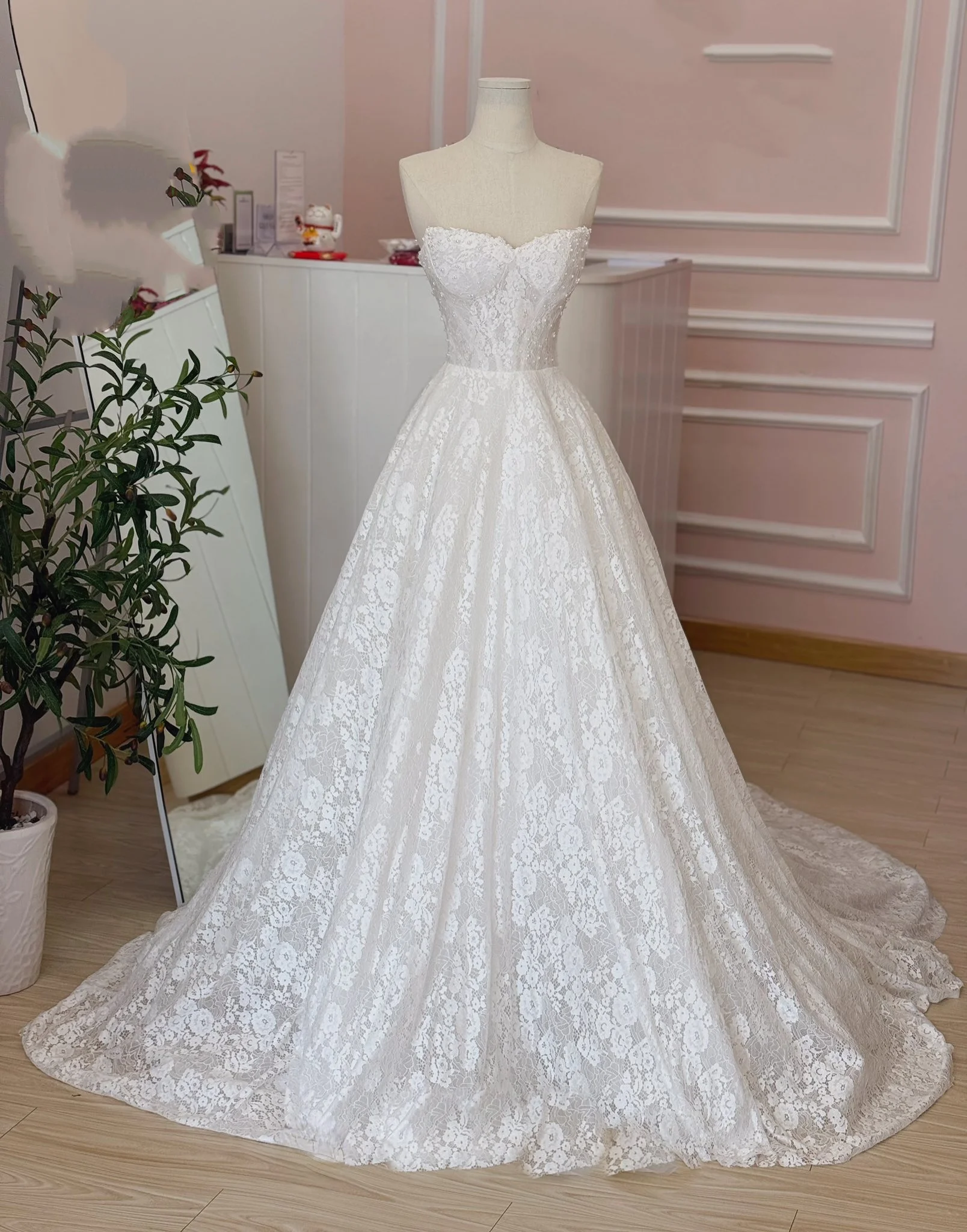 customized New Design Wedding Dress Backless Casamento A line pearls Lace Bride Gown Robe De Mariage