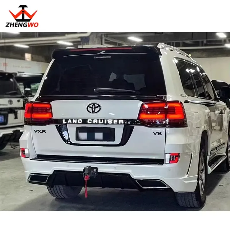 

ZHENGWO Pair LED Red Smoked Tail Light Rear Brake Lamp For Land Cruiser LC200 2008-2015