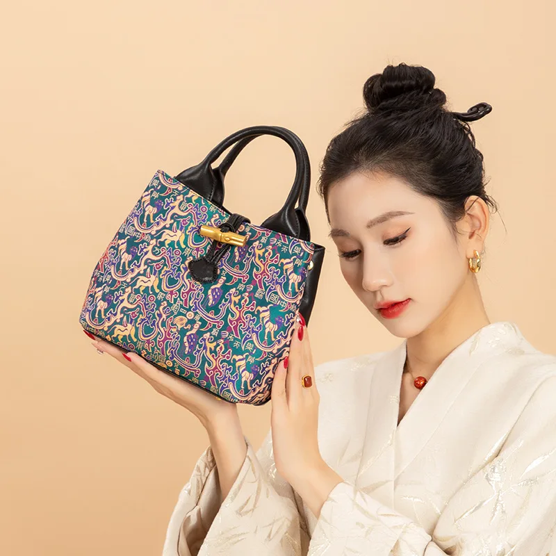 Novo estilo chinês estilo nacional bolsa feminina literária e retro de um ombro oblíqua span bolsa