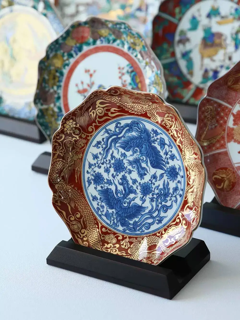 Wooden Box Set Of Japanese Imported Ware Era Painting Series Decorative Items, Antique Kutani Yongle Style Tabletop Ornaments