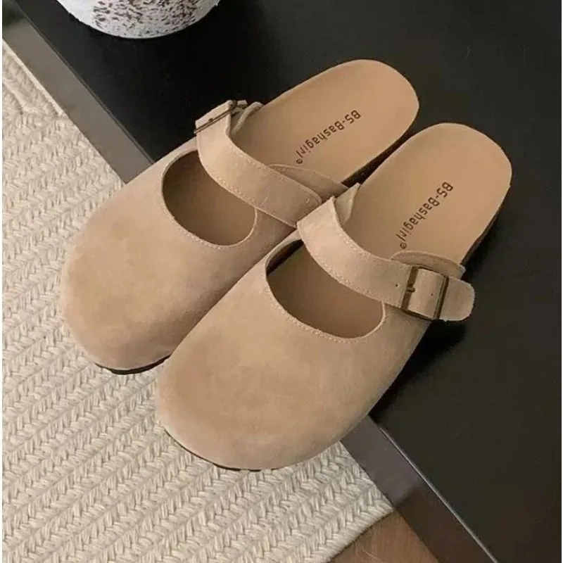 

Designer Women's Closed Toe Slippers Suede Leather Clogs Sandals Women Retro Fashion Garden Mule Clog Slides Zapatillas De Mujer