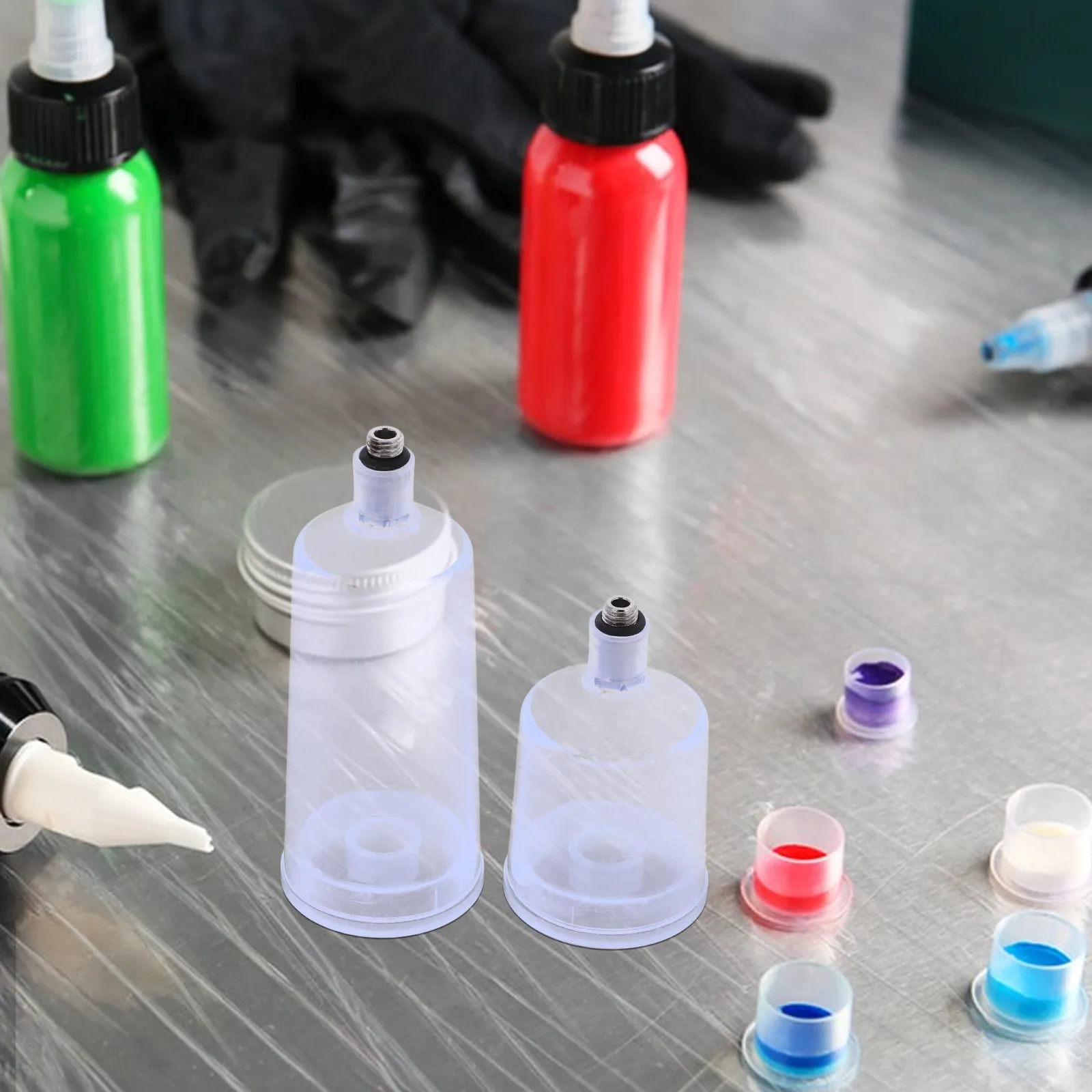 

2Pcs Replaceable Airbrush Paint Cup Clear Plastic Pigment Container with Design for Efficient Color Change Airbrush