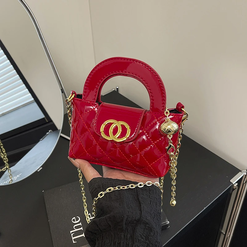 

Minimalist Vintage Fashionable Crossbody Handbag For Women With Letter Logo Trendy Design Casual Everyday