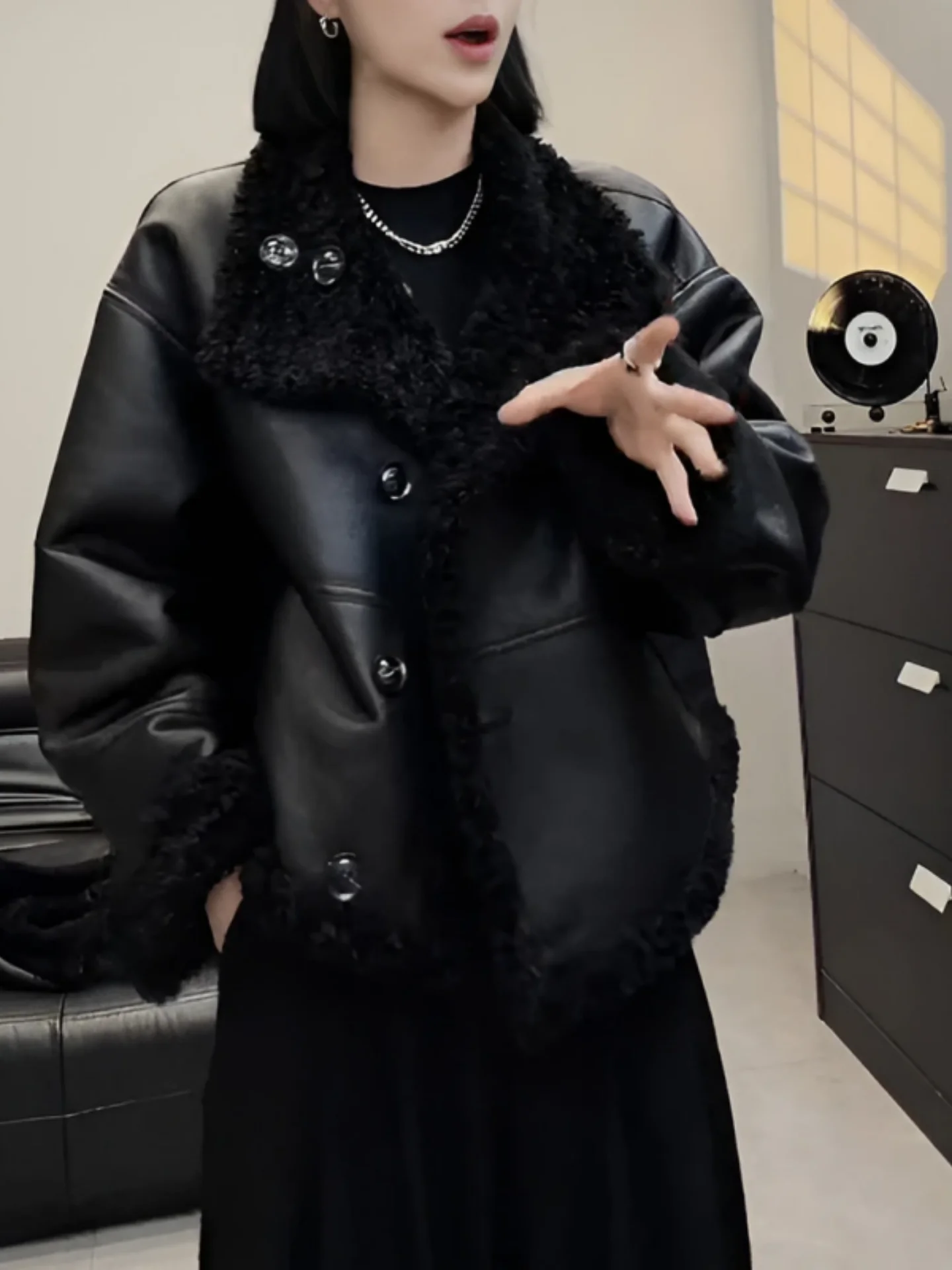 

Двусторонняя одежда Bla, женская шуба, зимняя новинка, маленький открытый кардиган, модный топ, женское пальто (20)