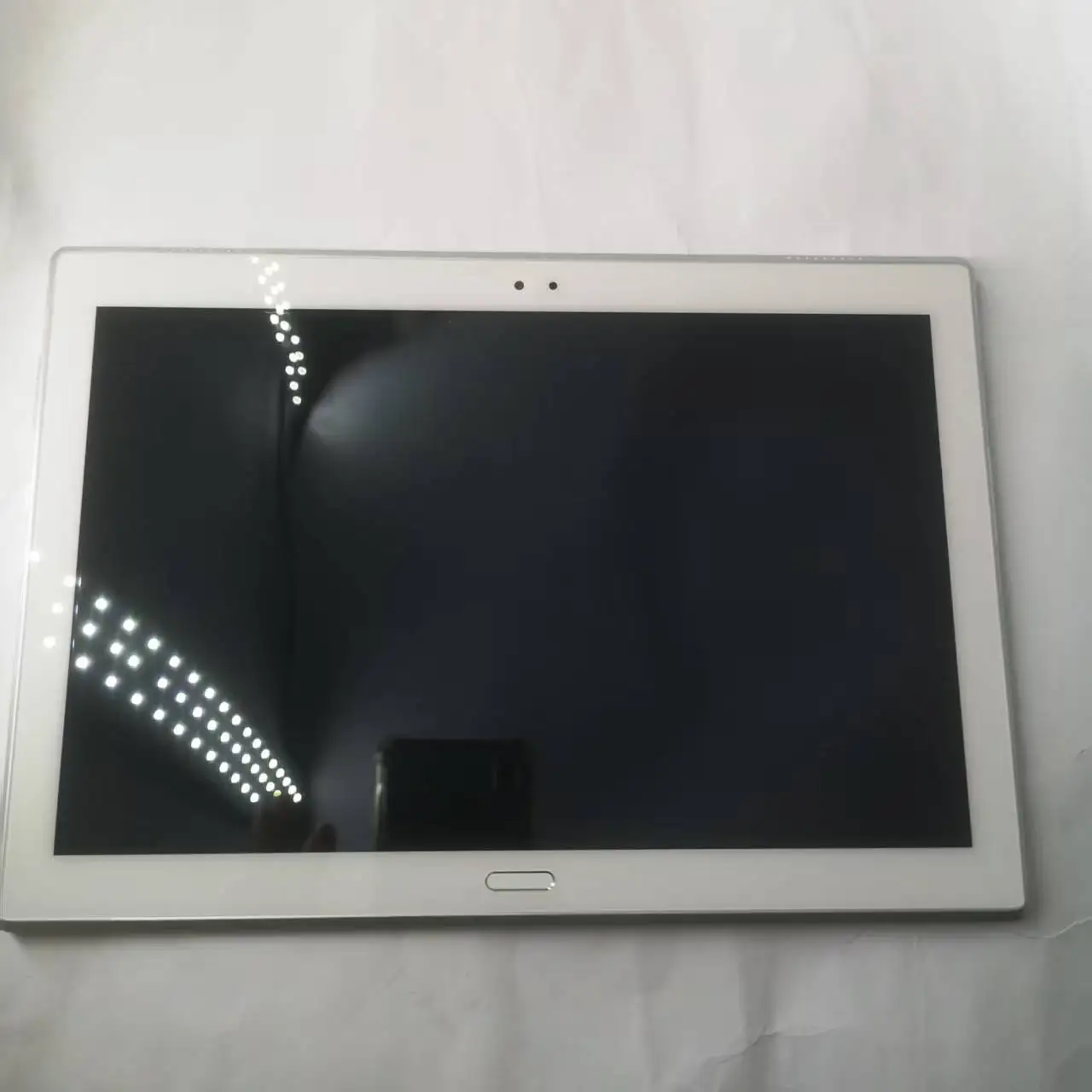 

10,1-дюймовый IPS FHD экран, 3 ГБ+16 ГБ, Android 7.1, для Lenovo Tab 4 Plus TB-X704L, полный комплект с батареей (б/у, в очень хорошем состоянии)