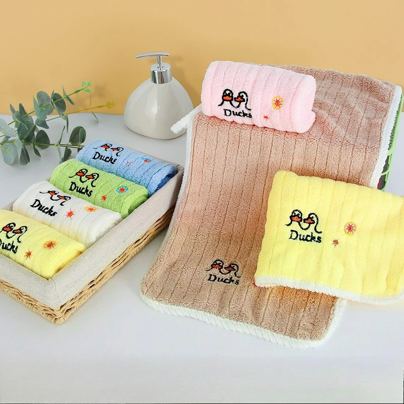 

Полотенца для мытья лица, купания и сушки рук; Бытовое и детское использование; Впитывающие детские полотенца для лица с кружевом